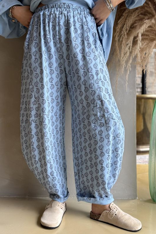 Indira Classic Barrel Pant Baby Blue & Denim